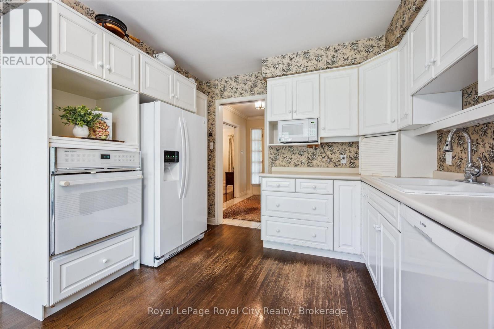 29 Lynwood Place, Guelph, Ontario N1G 2V9 - Photo 22 - X12202033