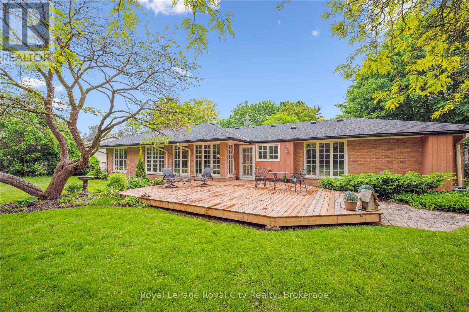 29 Lynwood Place, Guelph, Ontario N1G 2V9 - Photo 40 - X12202033