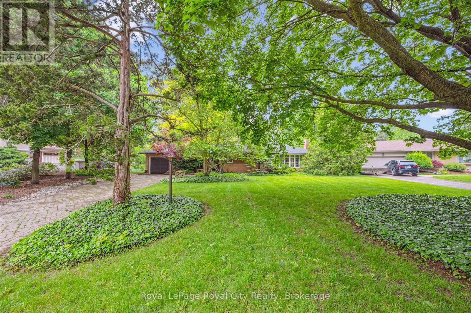 Property at 29 LYNWOOD PLACE image 5