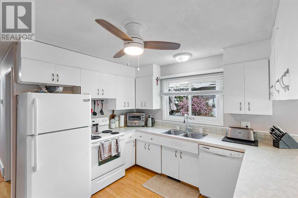 2218 Westview Crescent, Bowden, Alberta  T0M 0K0 - Photo 6 - A2222691