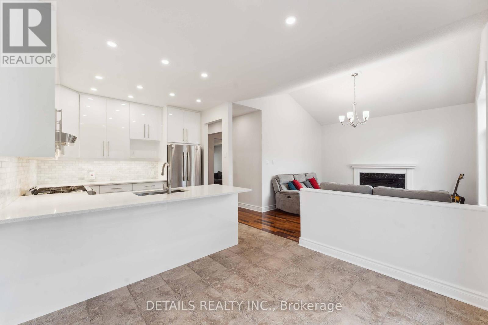 85 Calaveras Avenue, Ottawa, Ontario  K2J 4Z7 - Photo 12 - X12201934