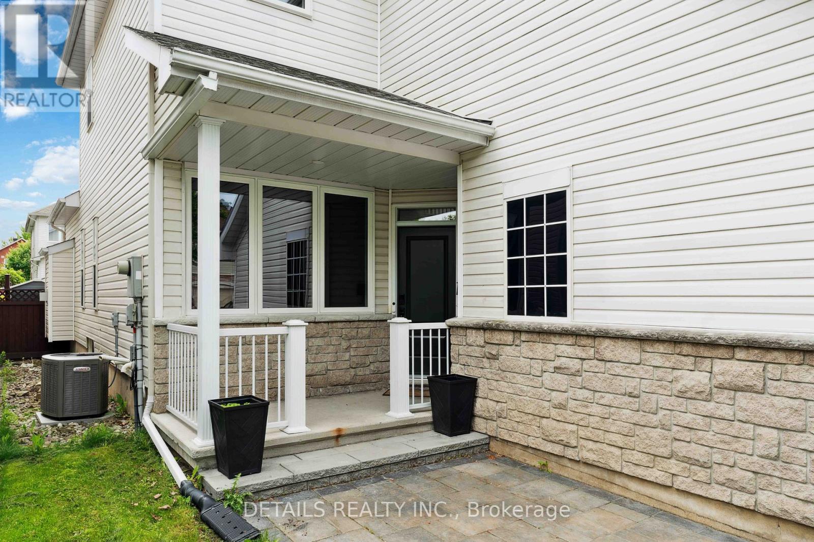 85 Calaveras Avenue, Ottawa, Ontario  K2J 4Z7 - Photo 3 - X12201934