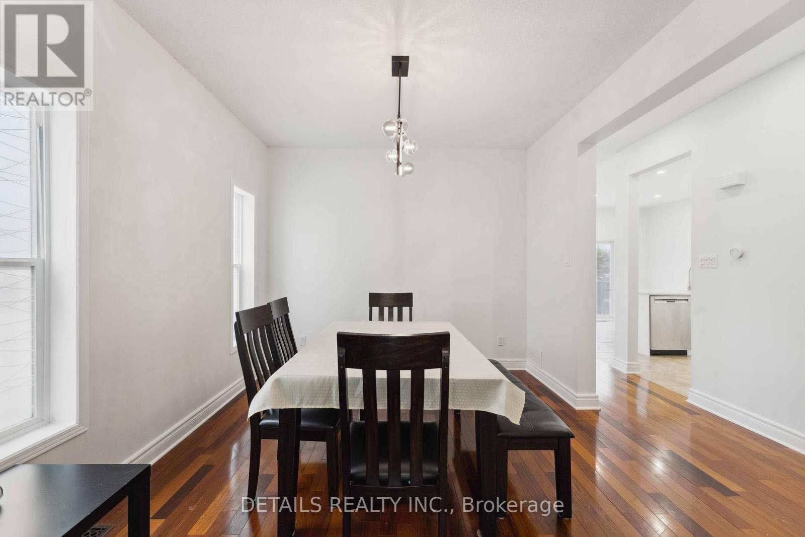85 Calaveras Avenue, Ottawa, Ontario  K2J 4Z7 - Photo 8 - X12201934