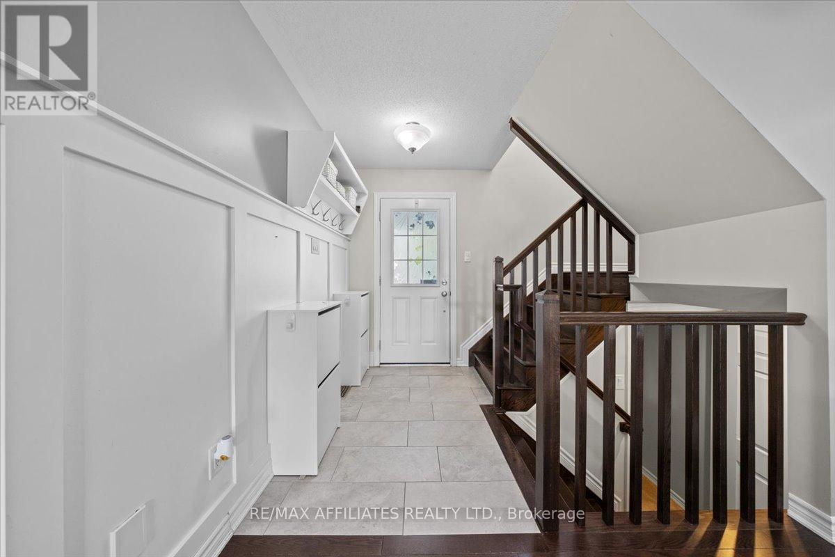 142 Eclipse Crescent, Ottawa, Ontario  K4A 0W1 - Photo 3 - X12201960