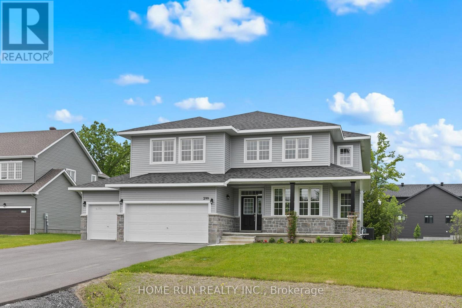 299 Antler Court, Mississippi Mills, Ontario  K0A 1A0 - Photo 2 - X12201968