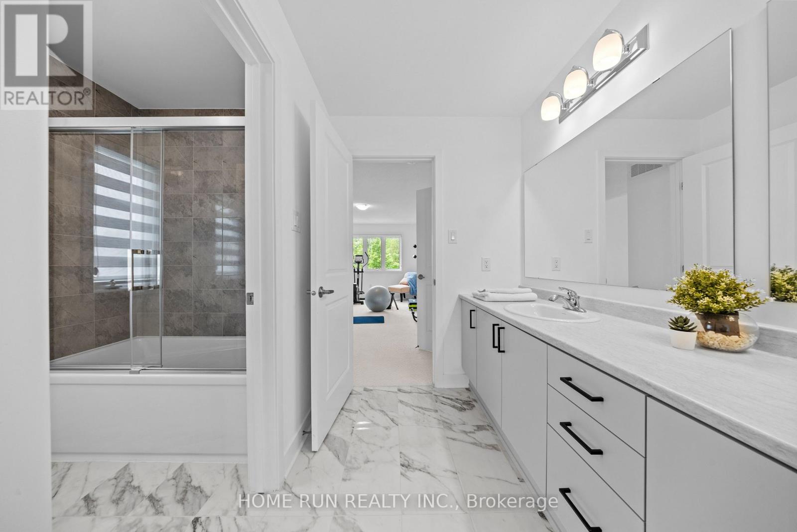 299 Antler Court, Mississippi Mills, Ontario  K0A 1A0 - Photo 41 - X12201968
