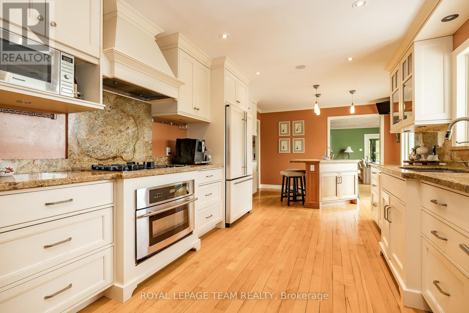 164a Deans Island Road, Rideau Lakes, Ontario  K0G 1E0 - Photo 14 - X12201991