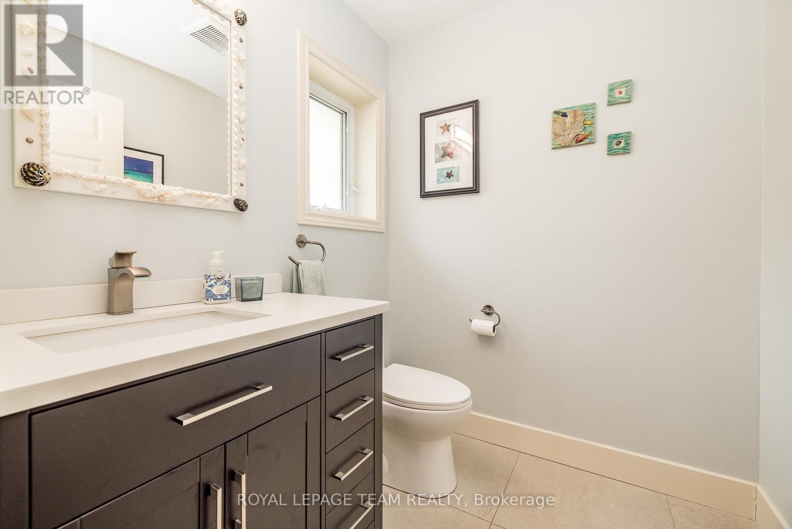 164a Deans Island Road, Rideau Lakes, Ontario  K0G 1E0 - Photo 18 - X12201991