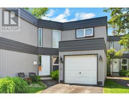 30 COMPATA WAY, Ottawa, Ontario