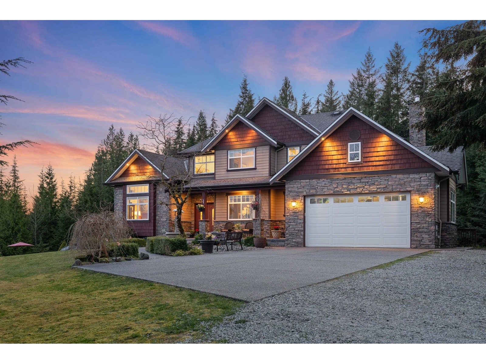 12483 Powell Street, Mission, British Columbia  V4S 1C1 - Photo 1 - R2993303