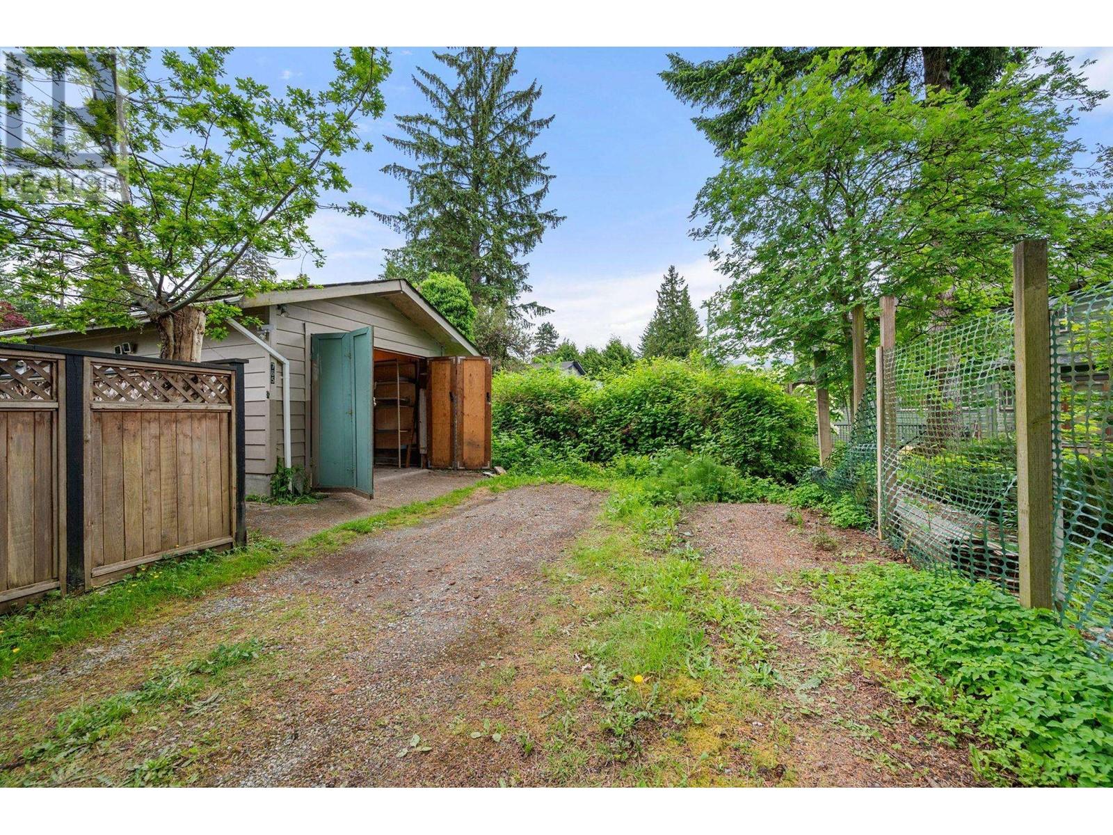 765 Lynn Valley Road, North Vancouver, British Columbia  V7J 1Z5 - Photo 25 - R3009802