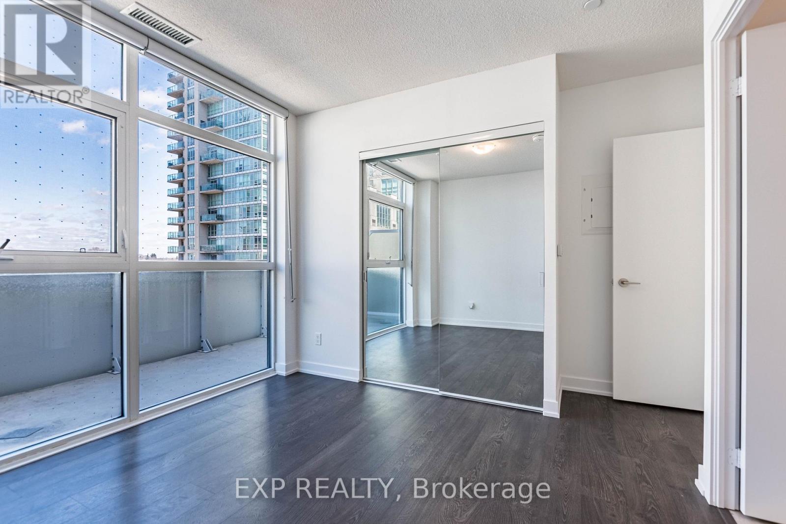 407 - 251 Manitoba Street, Toronto, Ontario  M8Y 0C7 - Photo 18 - W12201786