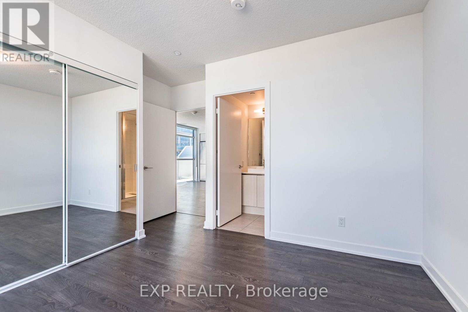 407 - 251 Manitoba Street, Toronto, Ontario  M8Y 0C7 - Photo 19 - W12201786