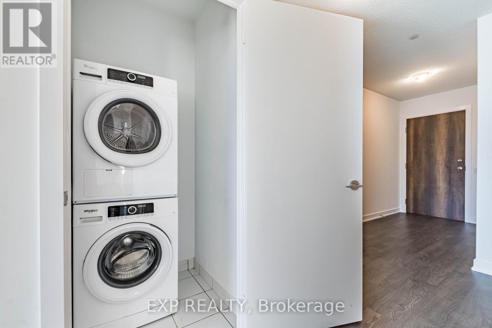 407 - 251 Manitoba Street, Toronto, Ontario  M8Y 0C7 - Photo 25 - W12201786