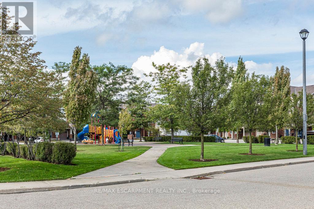 401 - 3070 Rotary Way, Burlington, Ontario  L7M 0H1 - Photo 21 - W12201794
