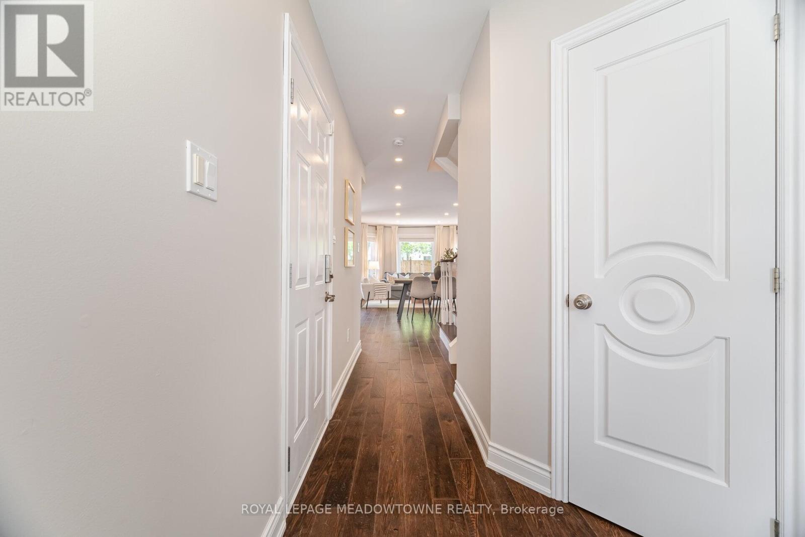 1202 Turner Drive, Milton, Ontario  L9T 5R6 - Photo 8 - W12201800