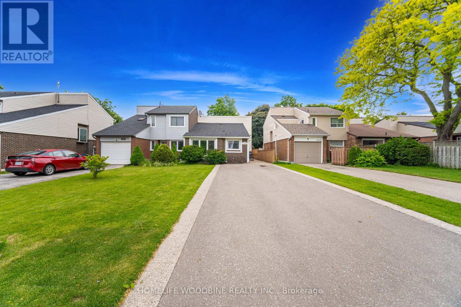 2498 Mainroyal Street, Mississauga (Erin Mills), Ontario  L5L 1C9 - Photo 2 - W12201832