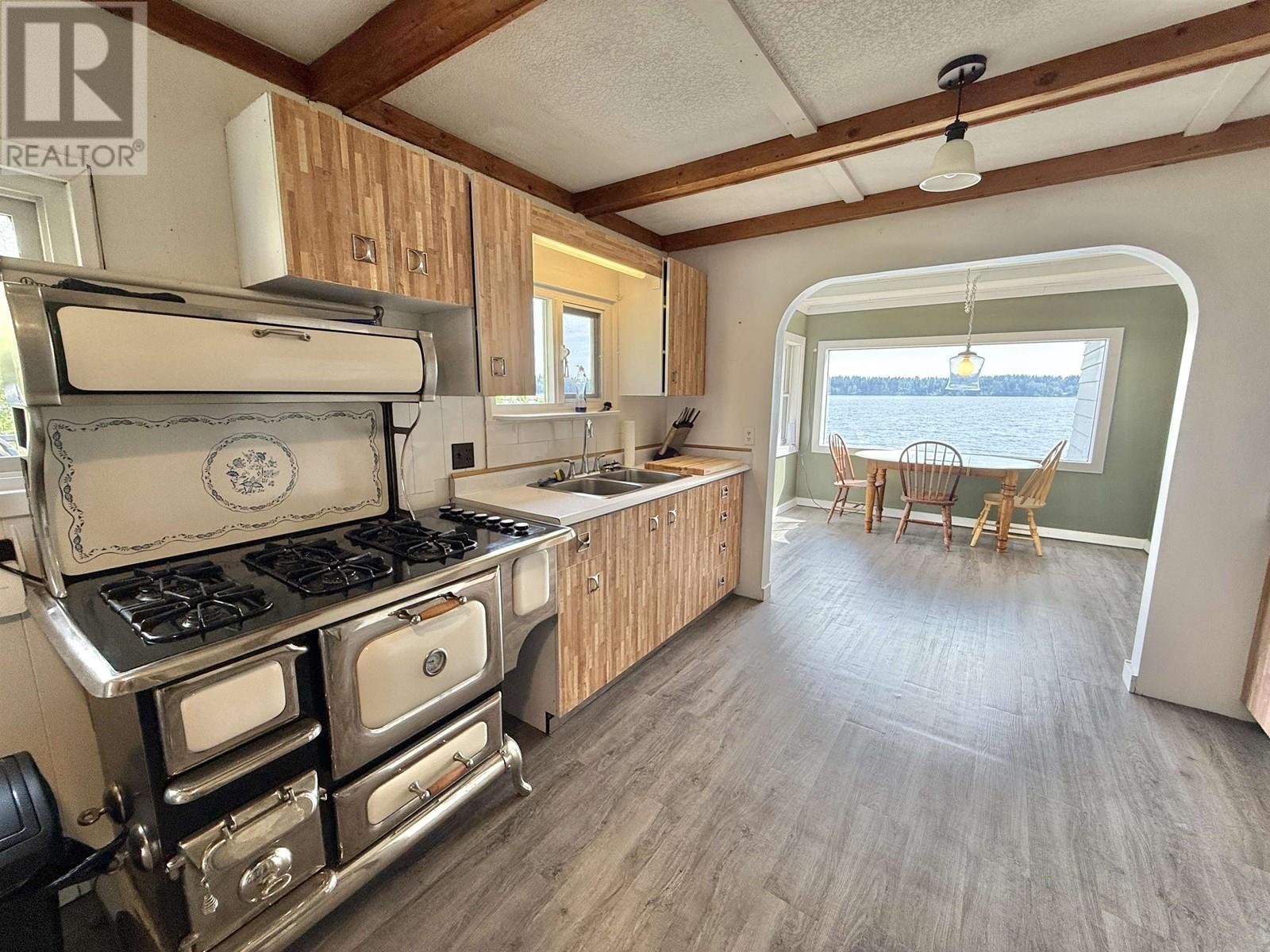 2648 Norwood Road, Quesnel, British Columbia  V2J 7C2 - Photo 13 - R3012237