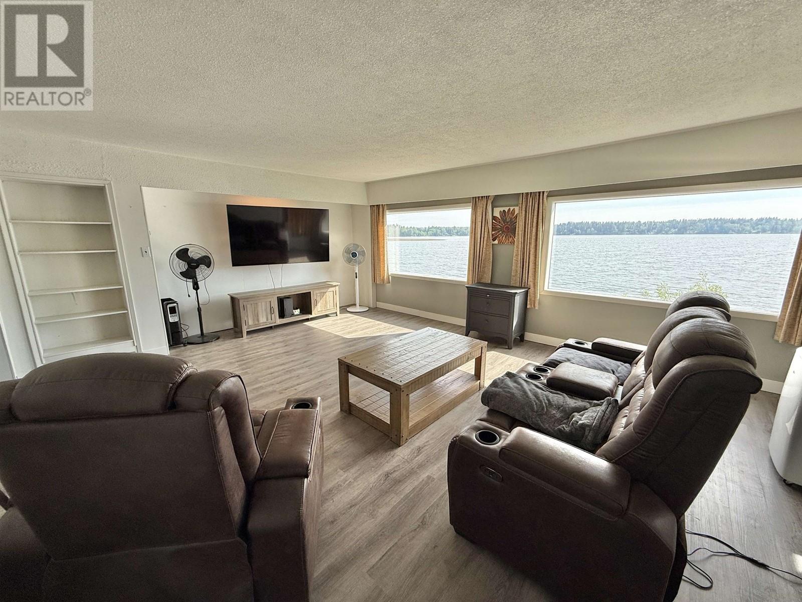 2648 Norwood Road, Quesnel, British Columbia  V2J 7C2 - Photo 8 - R3012237