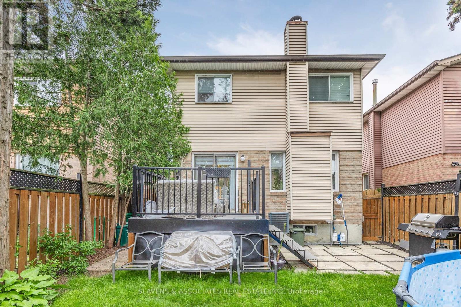 37 Vodden Street W, Brampton, Ontario  L6X 2W6 - Photo 37 - W12201851