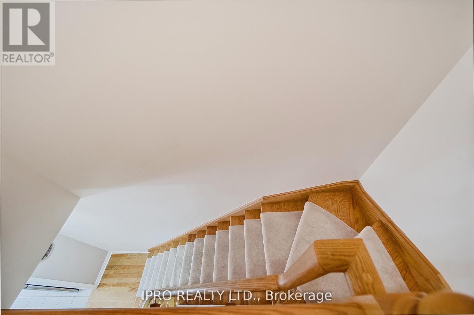 8 Icefall Road, Caledon, Ontario  L7C 3T6 - Photo 21 - W12201864