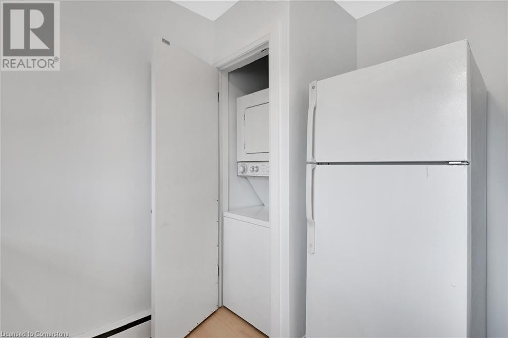 92 Kenwood Drive, Kitchener, Ontario  N2B 3H2 - Photo 37 - 40734202