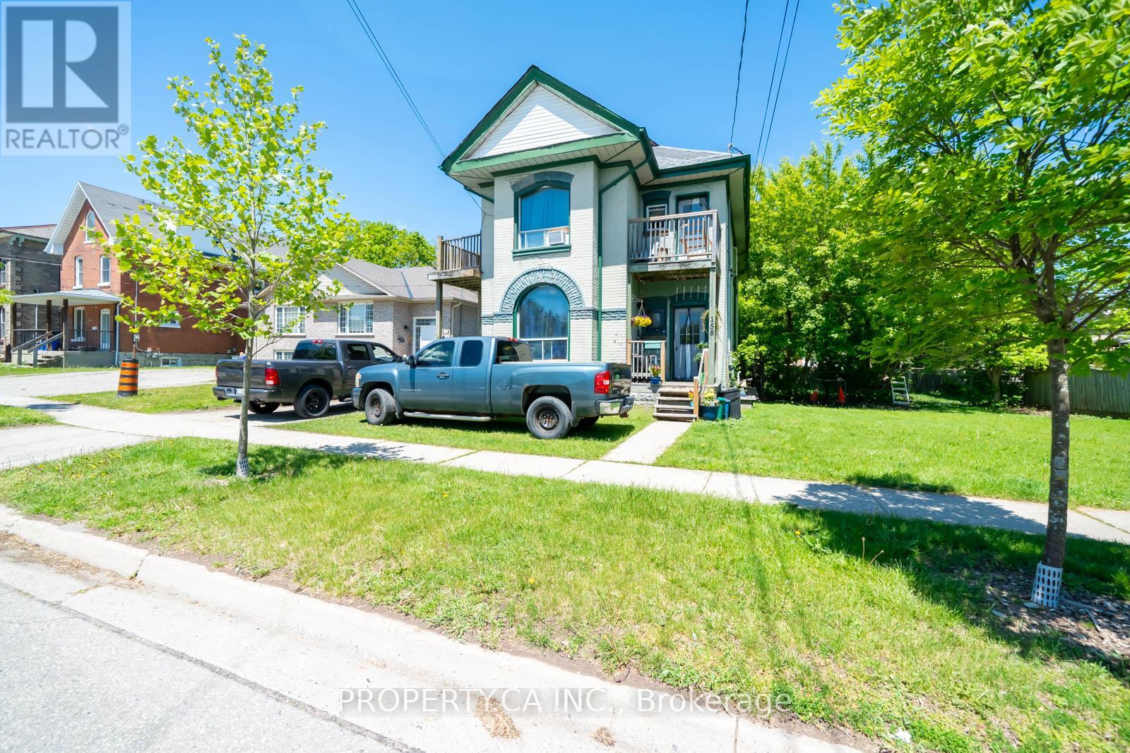 158 WELLINGTON STREET, Brant, Ontario
