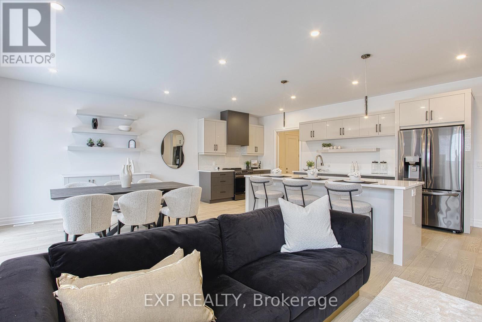7543 Splendour Drive, Niagara Falls (Brown), Ontario  L2H 3V8 - Photo 15 - X12201797
