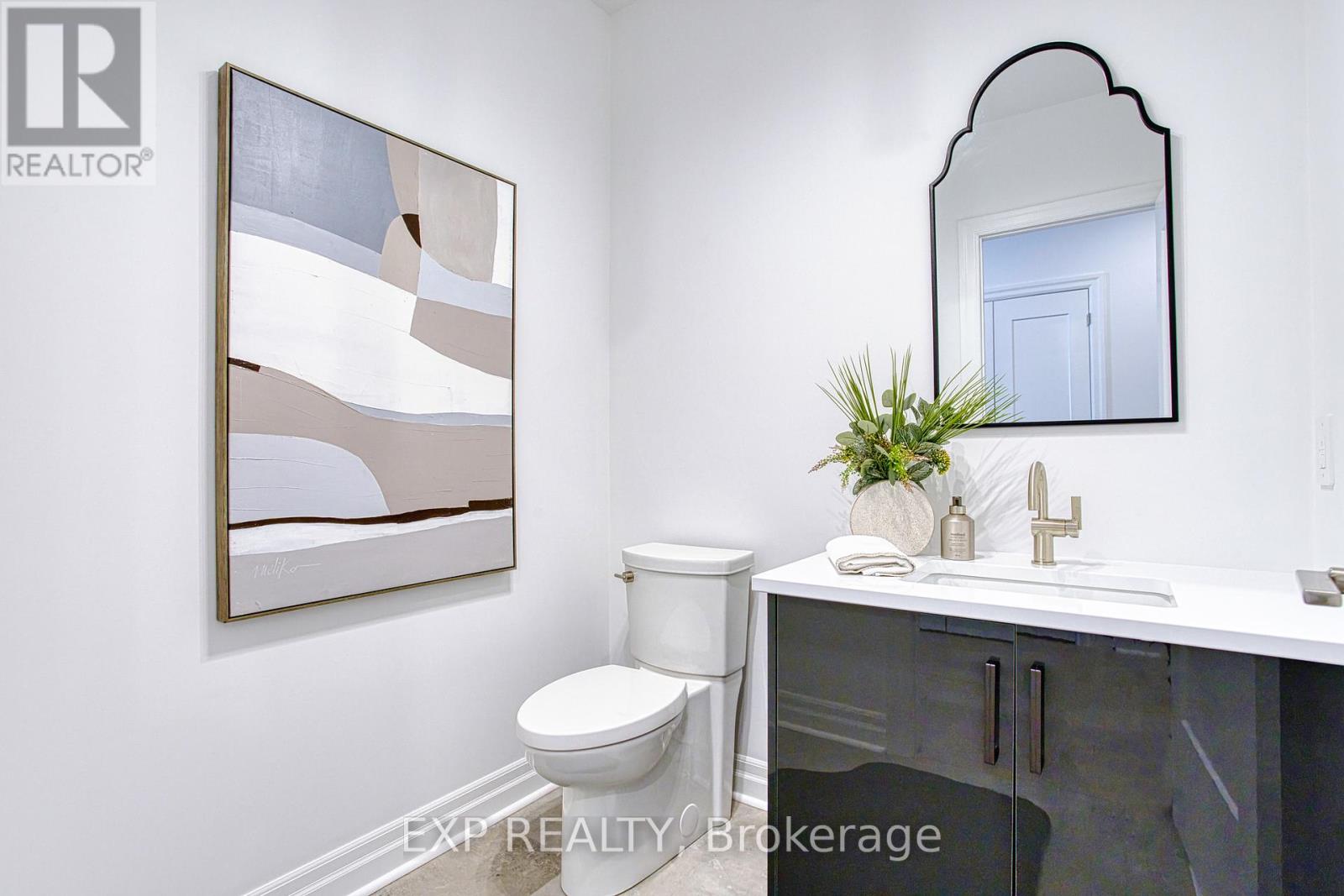 7543 Splendour Drive, Niagara Falls, Ontario  L2H 3V8 - Photo 8 - X12201797