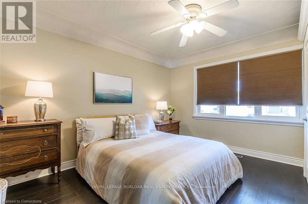 Upper - 376 Talbot Street, Hamilton, Ontario  L8H 6T4 - Photo 8 - X12201836