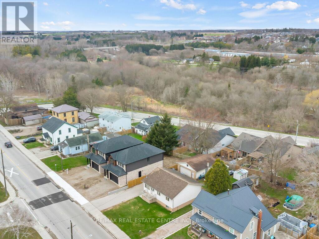 256 King Street W, Ingersoll, Ontario  N5C 2K7 - Photo 4 - X12201871