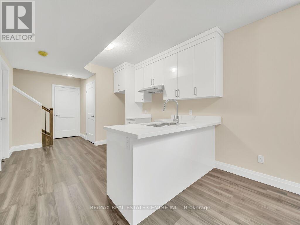 256 King Street W, Ingersoll, Ontario  N5C 2K7 - Photo 44 - X12201871