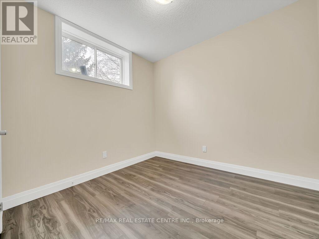 256 King Street W, Ingersoll, Ontario  N5C 2K7 - Photo 45 - X12201871