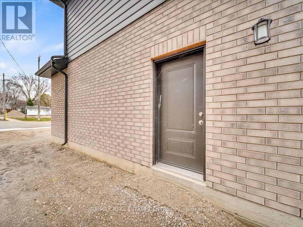 256 King Street W, Ingersoll, Ontario  N5C 2K7 - Photo 49 - X12201871