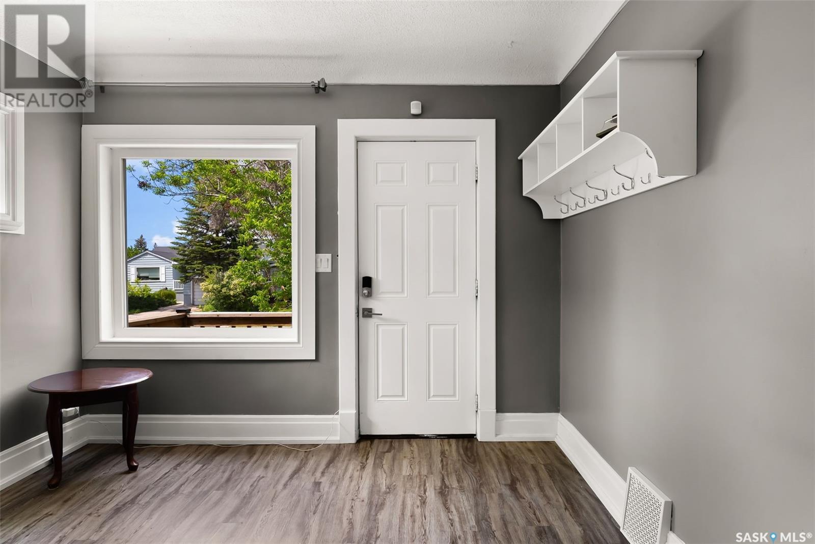 Property at 2451 Reynolds STREET image 3