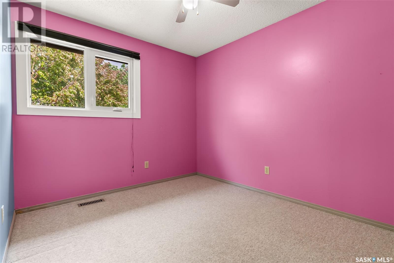 863 Athlone Drive N, Regina, Saskatchewan  S4X 2G7 - Photo 22 - SK008252