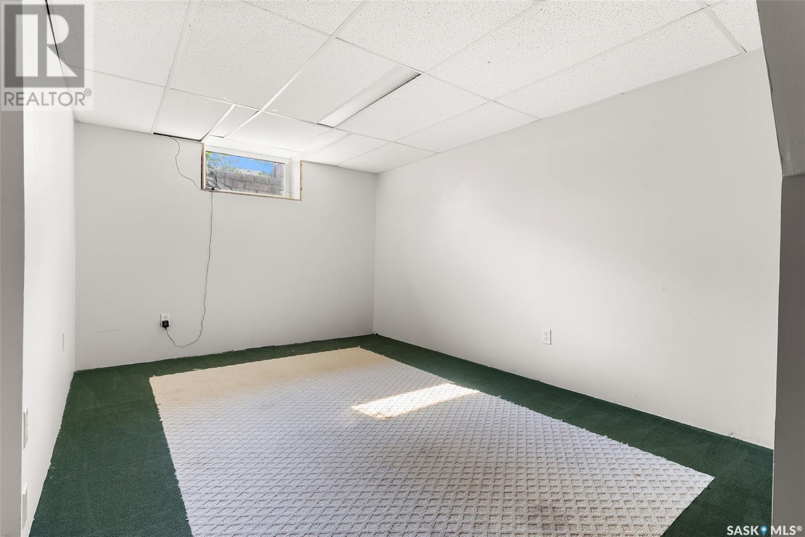 863 Athlone Drive N, Regina, Saskatchewan  S4X 2G7 - Photo 29 - SK008252