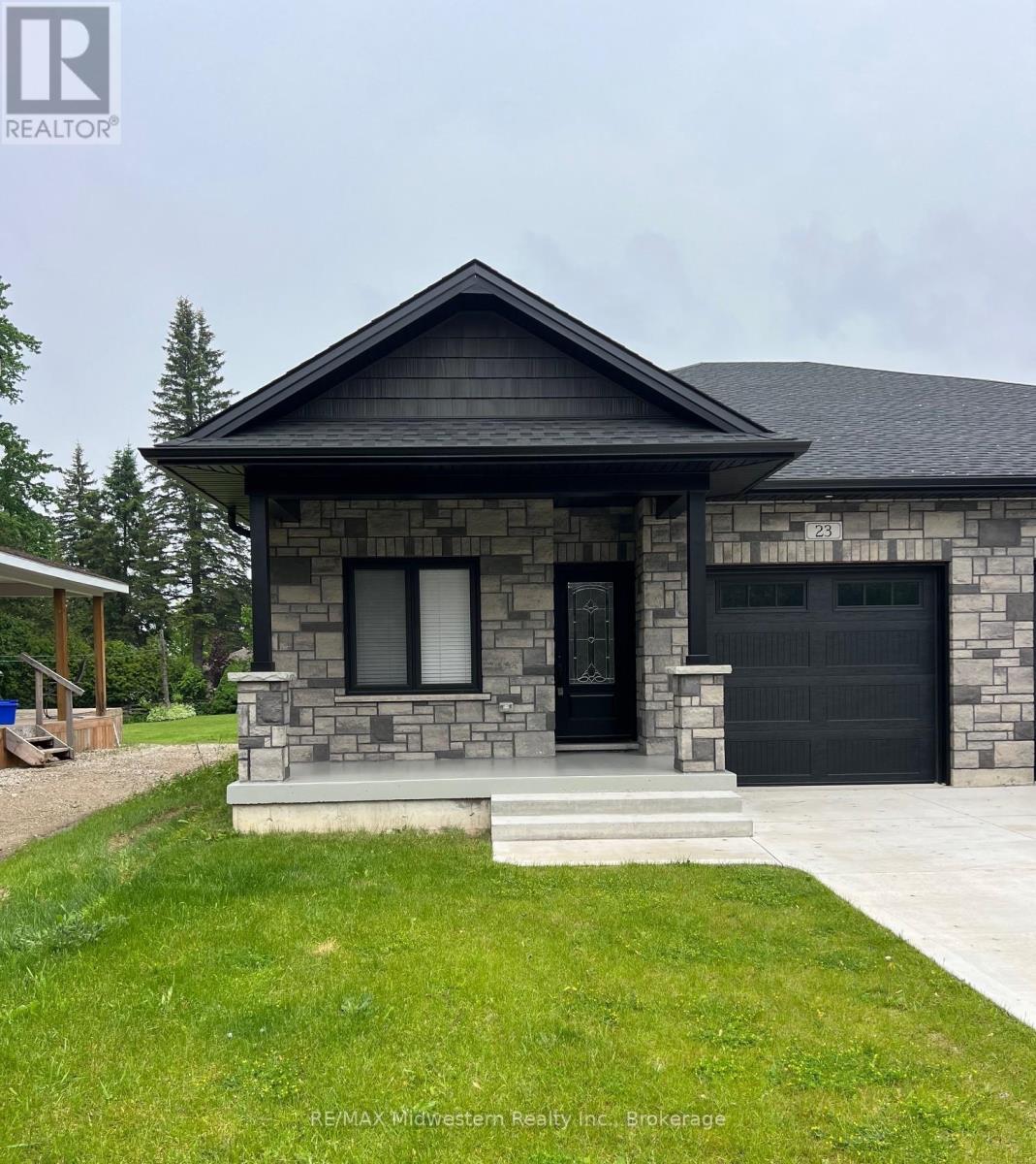 23 WILLIAM STREET S, Minto, Ontario