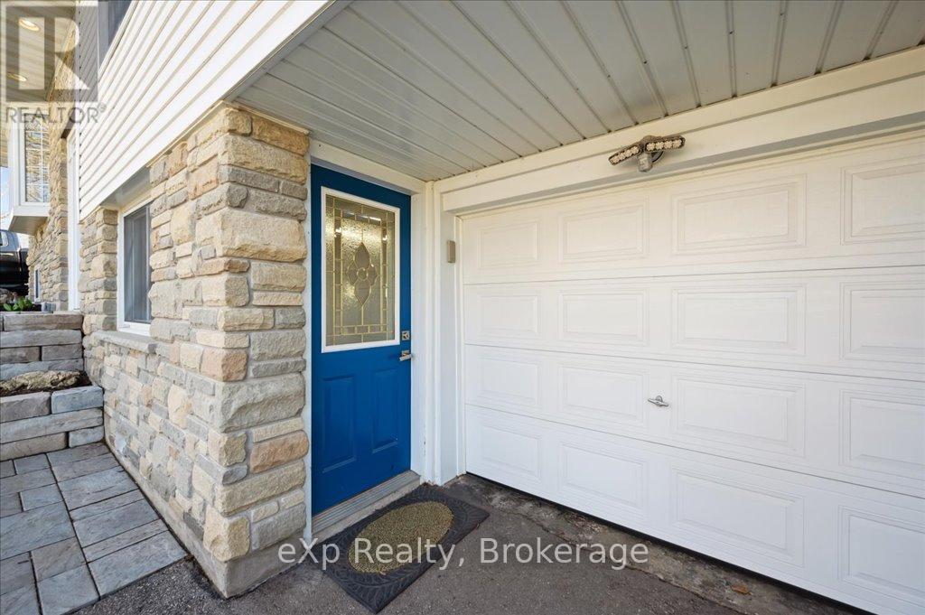 28 Elmhurst Crescent, Guelph, Ontario  N1H 6C7 - Photo 19 - X12100501