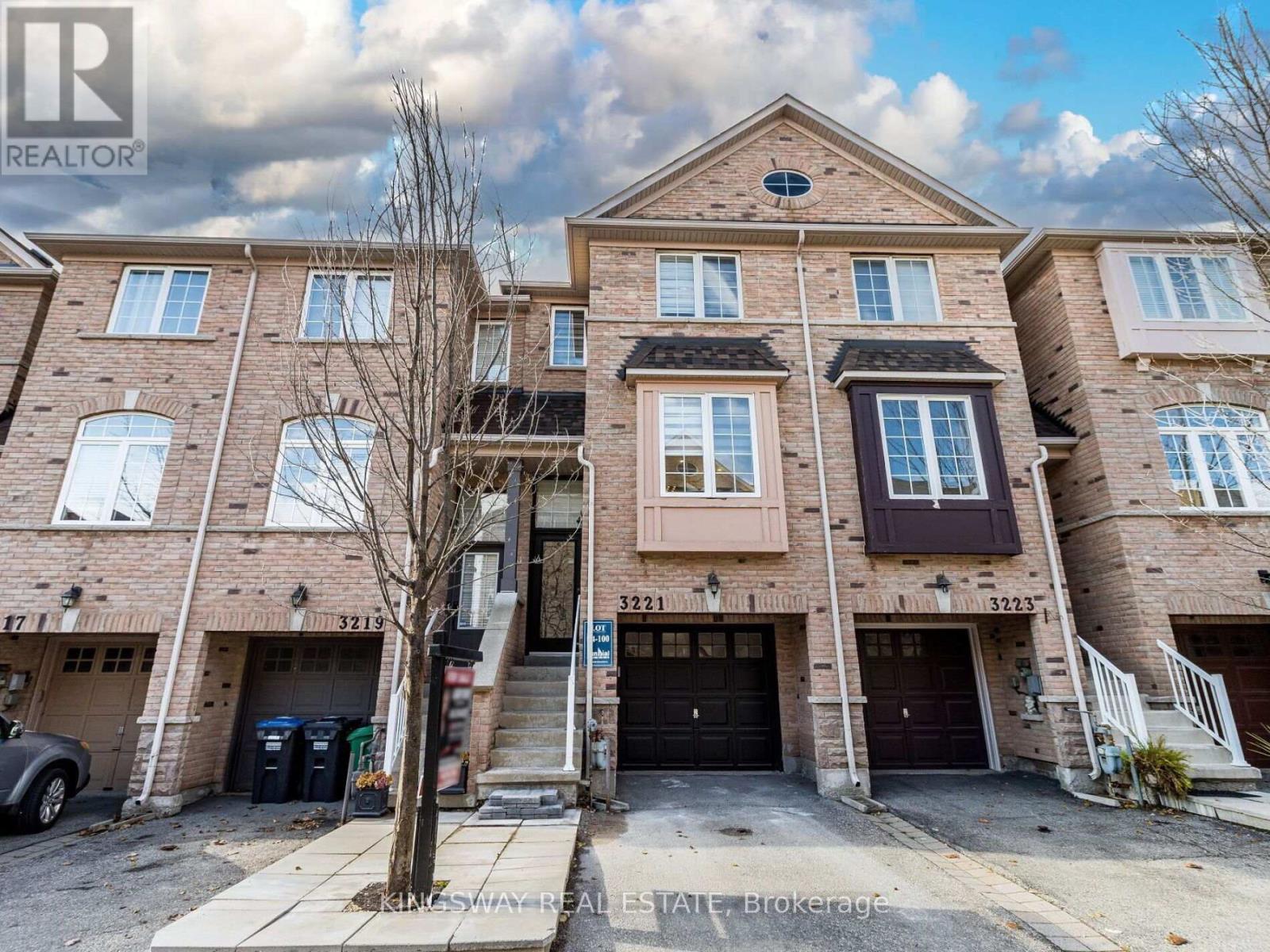 3221 REDPATH CIRCLE, Mississauga, Ontario