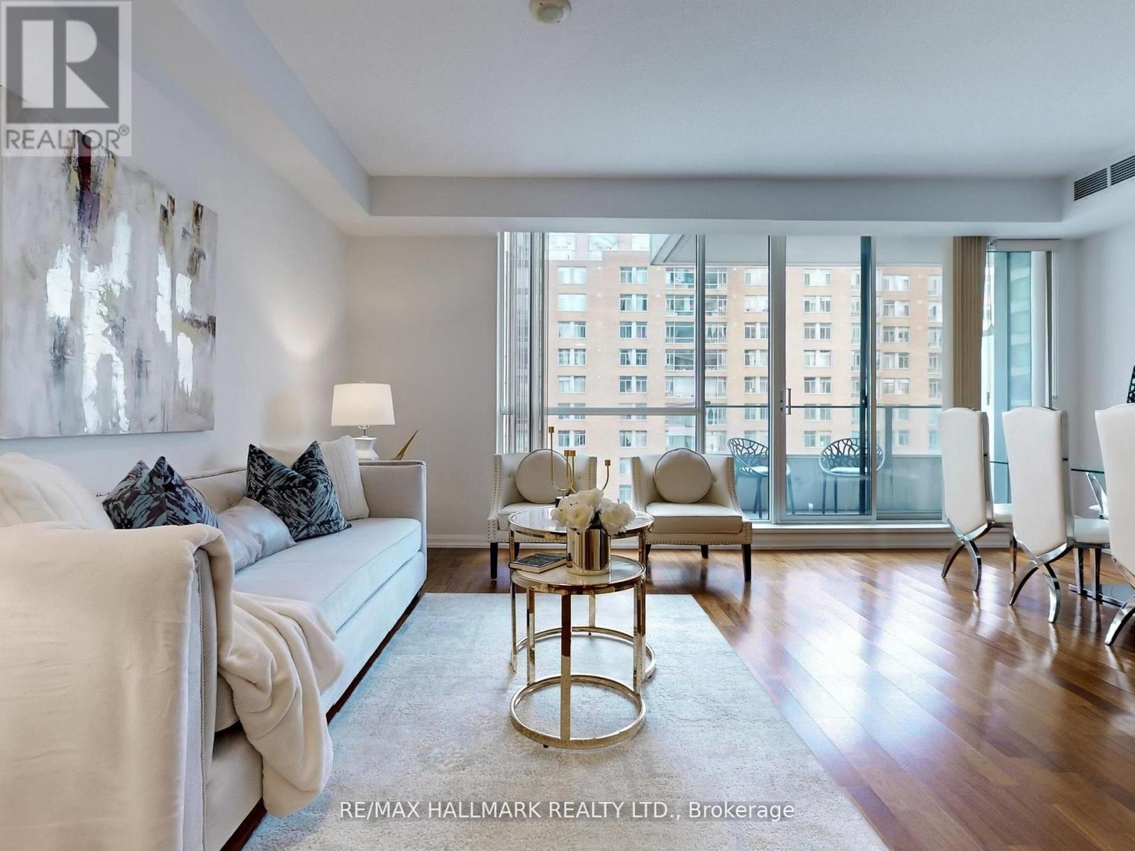 1115 - 111 Elizabeth Street, Toronto, Ontario  M5G 1P7 - Photo 11 - C12201907