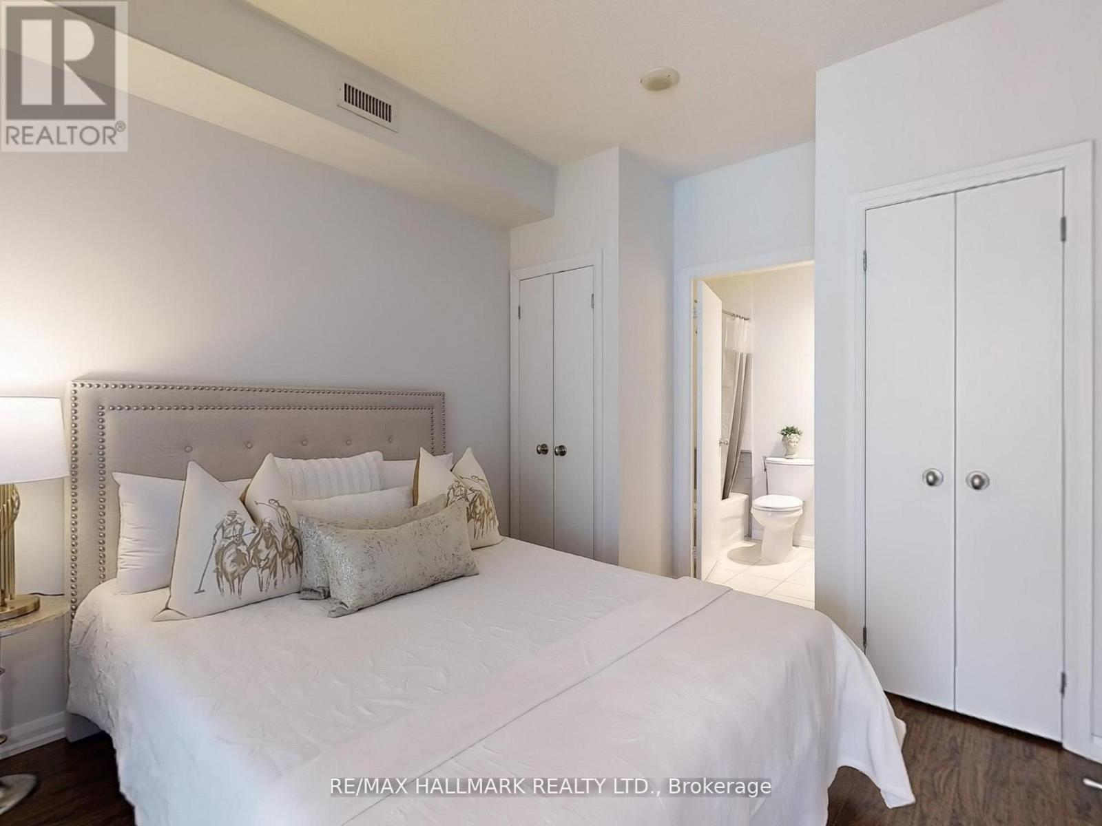 1115 - 111 Elizabeth Street, Toronto, Ontario  M5G 1P7 - Photo 16 - C12201907