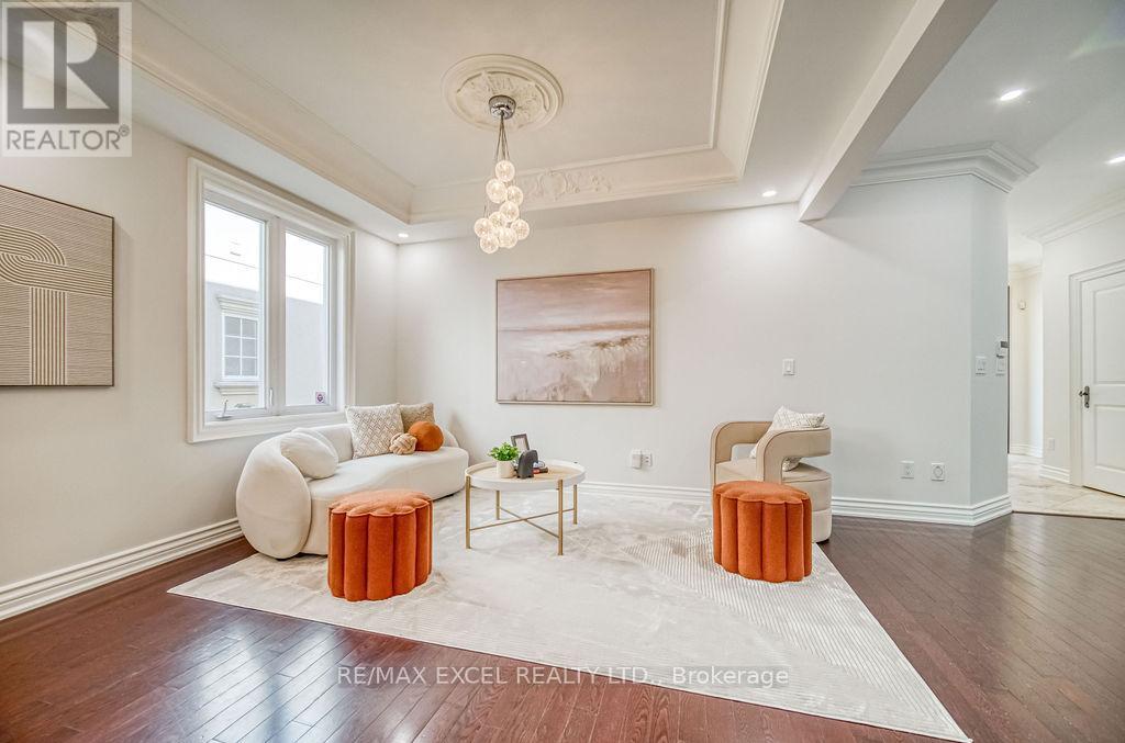 308a Hounslow Avenue, Toronto, Ontario  M2R 1H5 - Photo 4 - C12201980