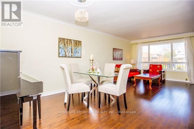 154 Bestview Drive, Toronto (Bayview Woods-Steeles), Ontario  M2M 2Y3 - Photo 2 - C12201990