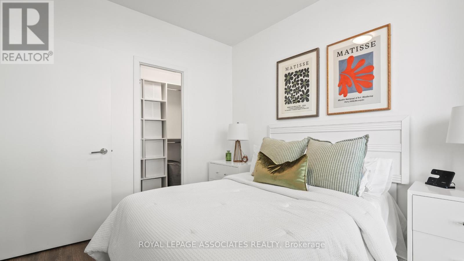 718 - 36 Forest Manor Road, Toronto, Ontario  M2J 0H3 - Photo 11 - C12202017