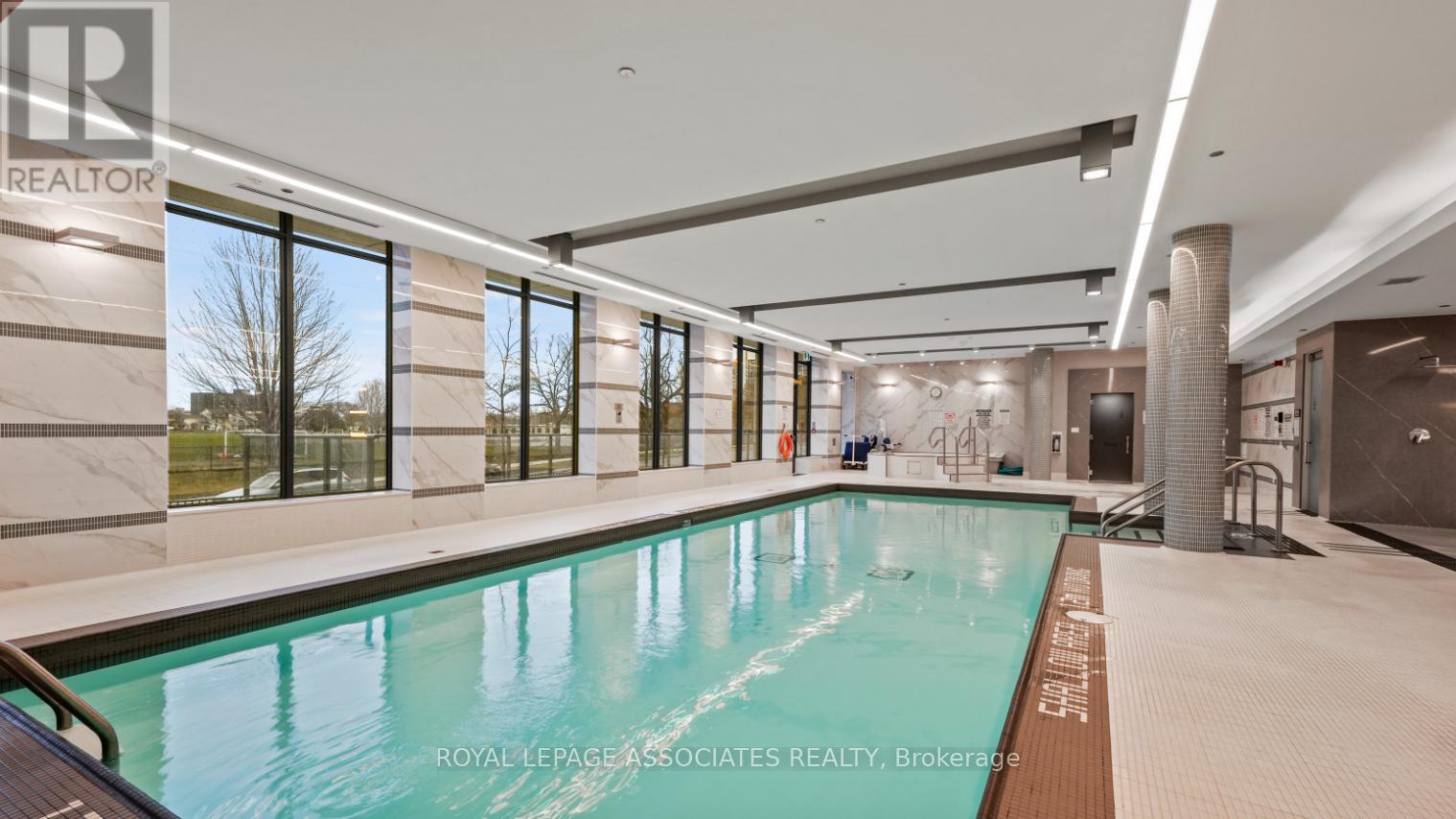 718 - 36 Forest Manor Road, Toronto, Ontario  M2J 0H3 - Photo 17 - C12202017