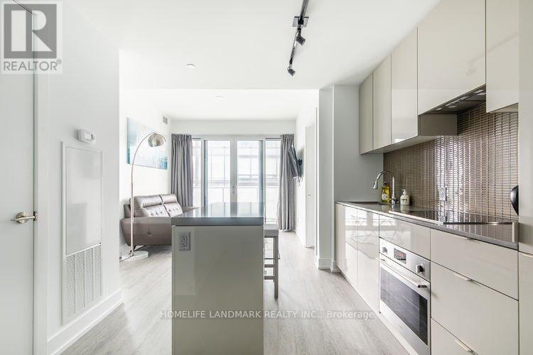 5401 - 7 Grenville Street, Toronto, Ontario  M4Y 0E9 - Photo 10 - C12202040