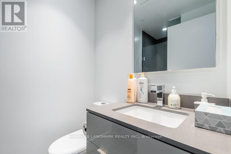 5401 - 7 Grenville Street, Toronto (Bay Street Corridor), Ontario  M4Y 0E9 - Photo 12 - C12202040