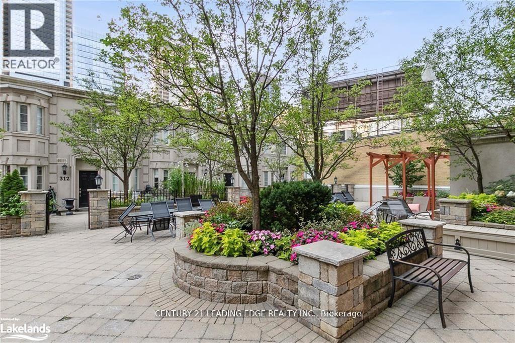 #6 & #7 - 840 Church Street, Toronto (Rosedale-Moore Park), Ontario  M4W 3Y5 - Photo 3 - C12202100