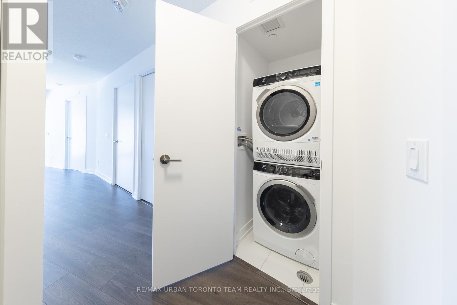 1008 - 219 Dundas Street E, Toronto (Church-Yonge Corridor), Ontario  M5A 0V1 - Photo 10 - C12202109